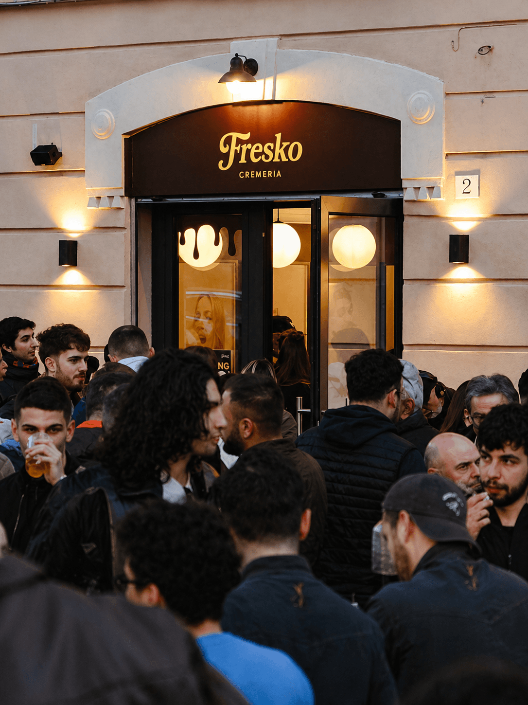 Esterno della gelateria Fresko